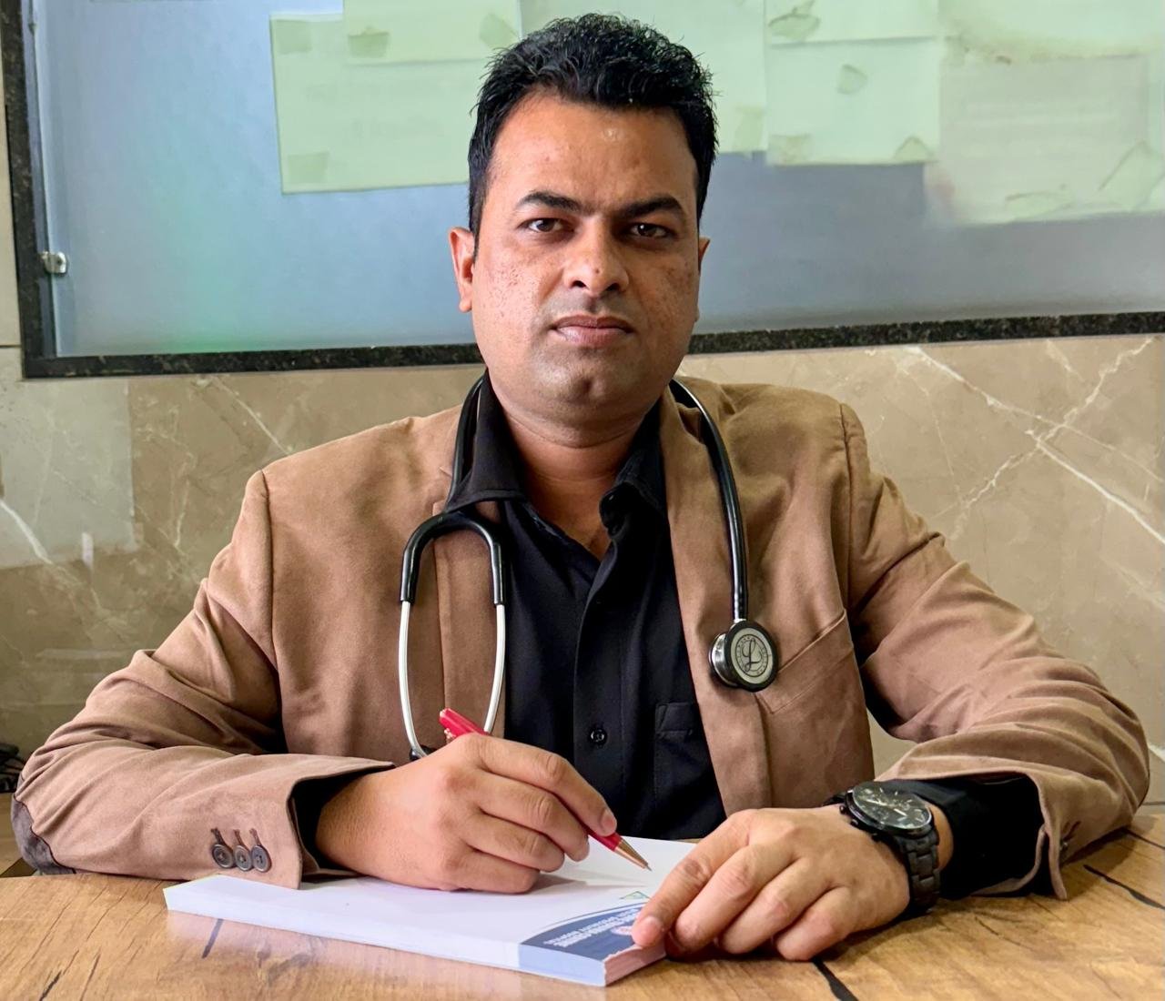Dr. Arvind Kag – Director of Kaiwalya Hospital Indore | MBA (H.A.) | Healthcare Leader